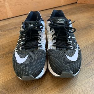 Nike Zoom Elite 8